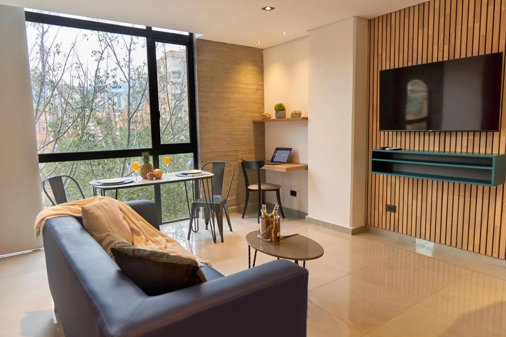 Stadio Aparta Rosa Negra Suite Medellín Appartement